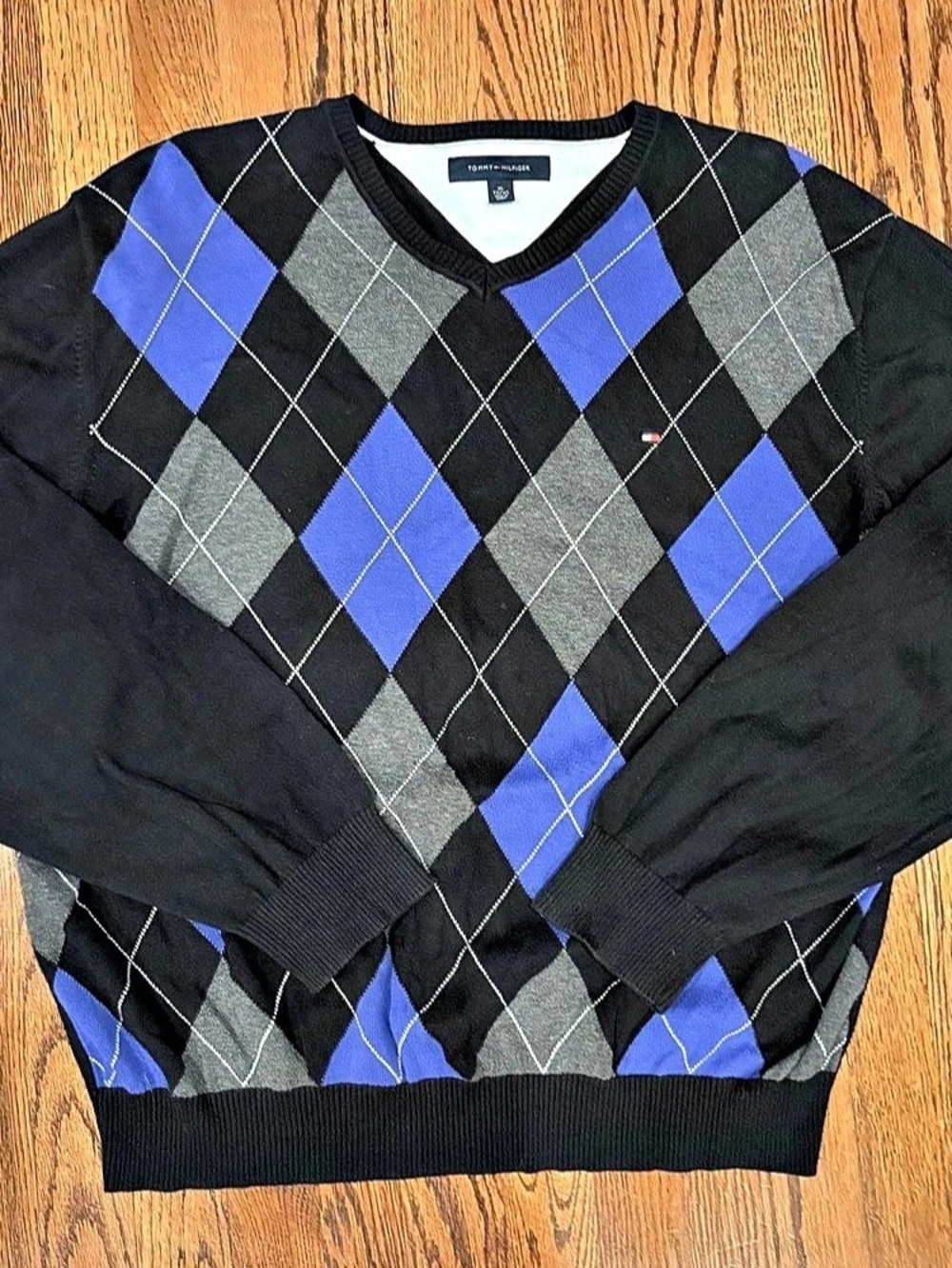 Tommy Hilfiger Men's Argyle V-Neck Sweater Size XL Like New
